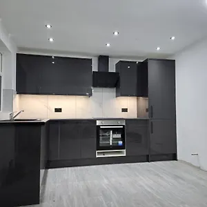 Beautiful Maisonette Leeds (West Yorkshire)
